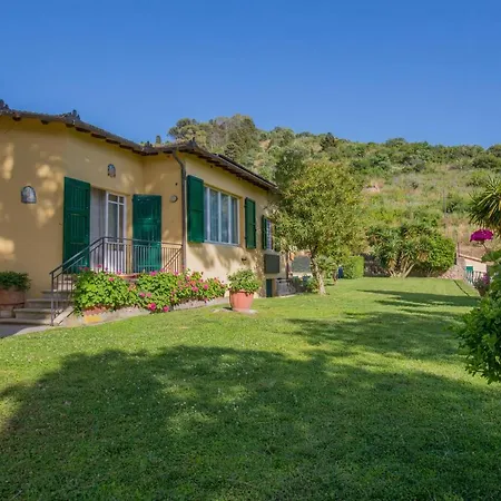 بيت للعطل Mediterranean